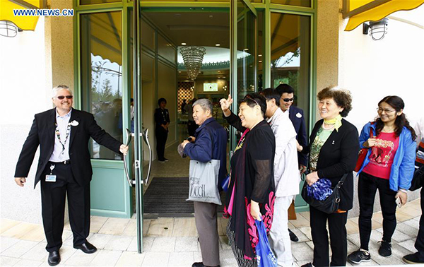 Shanghai Disneyland starts soft opening on Saturday