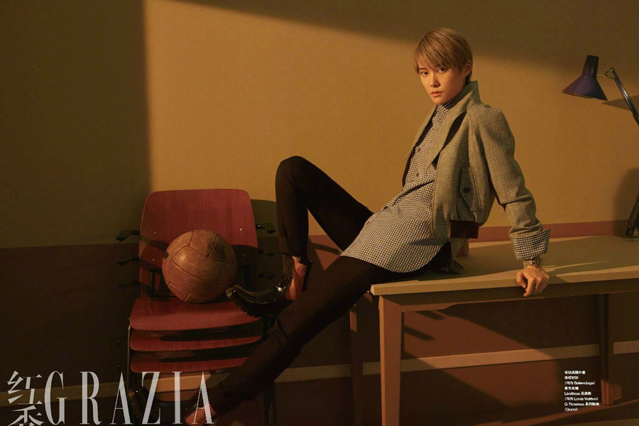 Actress-singer Li Yuchun poses for fashion magazine