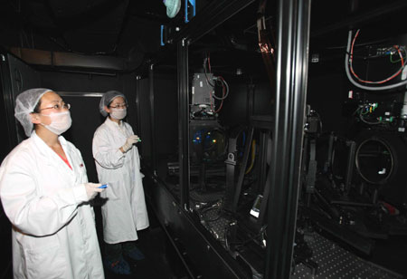 China's finest telescope to trace universe's origin