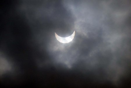 Asia witnesses solar eclipse
