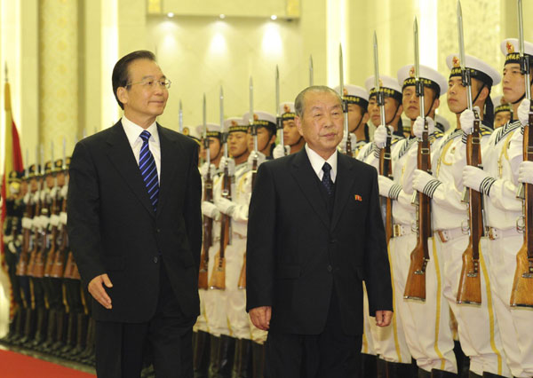 China, DPRK premiers vow to bolster economic ties