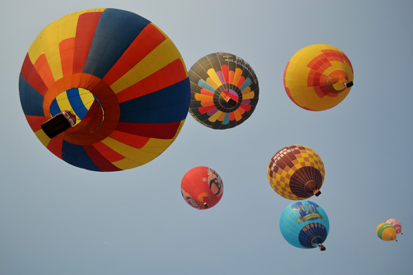 Hot air balloons loom high on tourist horizon