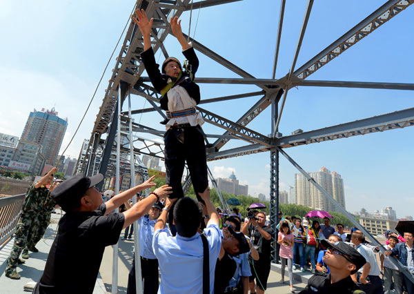 Suicide among elderly increases