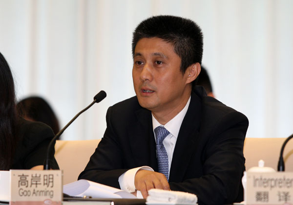 Journalists gather in Chengdu for interview tour