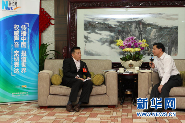 胡鞍鋼:始終如一朝既定目標不懈奮斗在世界大國中獨一無二