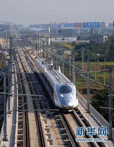 高鐵建設改變中國“經濟版圖”(圖)