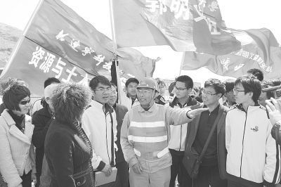 代表委員暢談學雷鋒:常態化 時代感 群眾性