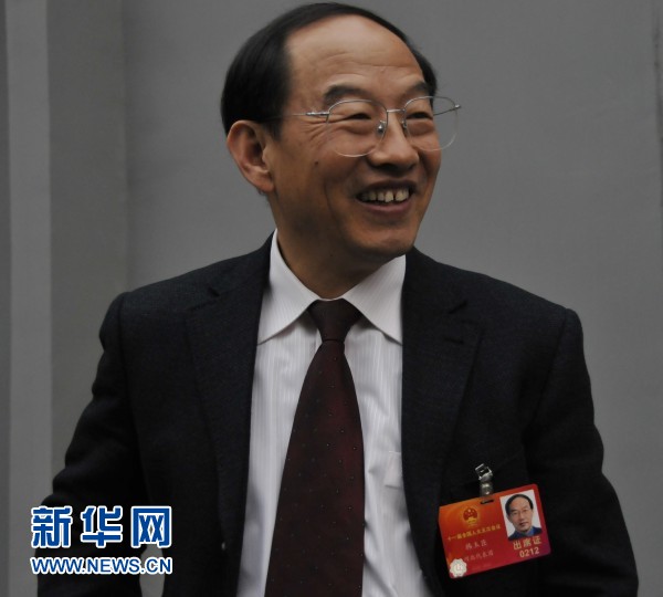 韓玉臣代表：擴(kuò)內(nèi)需須加大對流通業(yè)的政策支持力度