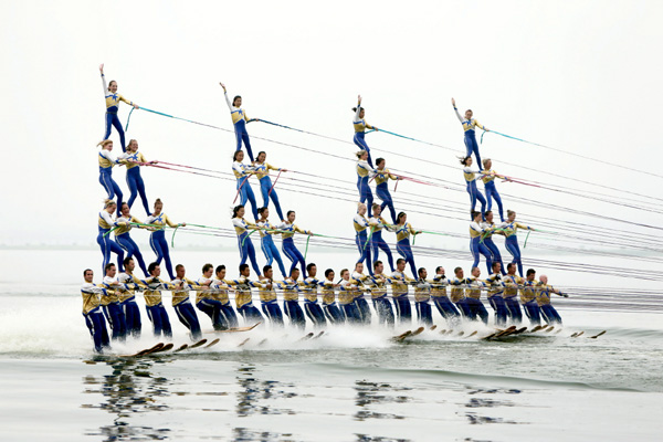 2012年藝術滑水吉尼斯世界紀錄挑戰(zhàn)賽精彩瞬間