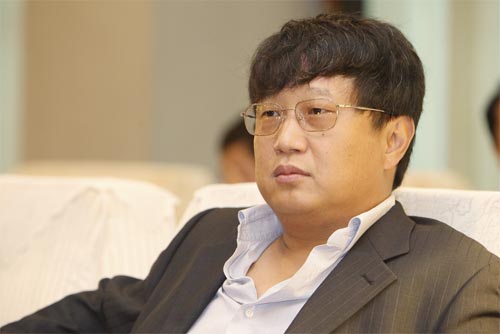 陳彤：網絡平臺管理者就要澄清網絡謠言