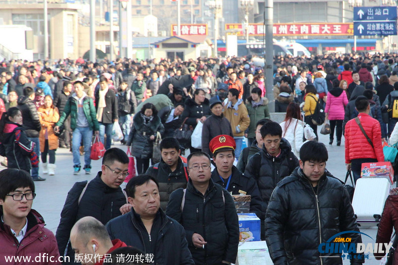 2014年春運大幕即將開啟 火車站迎來客流高峰