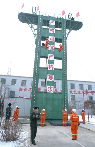 全國(guó)重點(diǎn)網(wǎng)絡(luò)媒體聚焦遼寧公安第一站走進(jìn)沈陽(yáng)公安