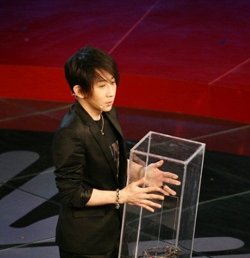 小沈陽確定亮相央視春晚 眾大腕彩排用替身(圖)