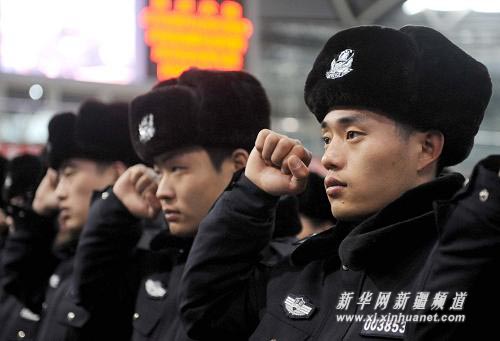 新疆2300名新招特警將上崗執勤