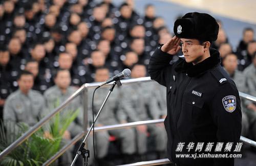 新疆2300名新招特警將上崗執勤