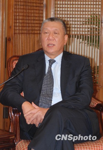 澳門首任特首何厚鏵被增選為全國政協副主席