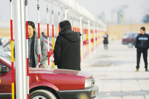 駕照申領(lǐng)和使用多項(xiàng)便民利民措施明年4月起施行