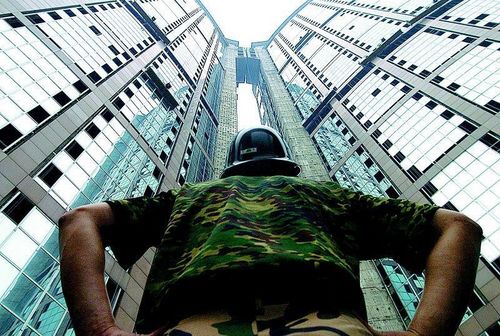 廣州九成爛尾樓“復活” 最高單價達八萬