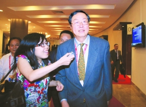 周小川：不知道人民幣一次性升值說法從何而來