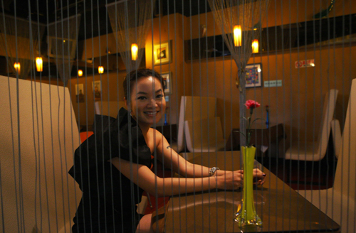 阿雅從綜藝到公益 完成優(yōu)雅換裝