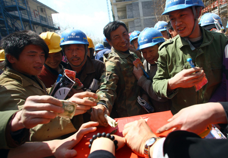 讀書日走進工地