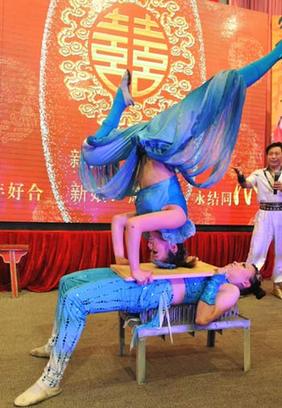 “東方女子絕技”亮相嘻哈包袱鋪