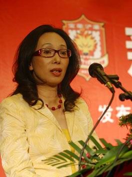 吸金地產(chǎn)界:10位女富豪和17位男富豪大PK