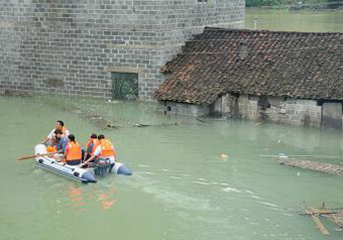 南方嚴重洪災導致46人死亡 250多萬人受災