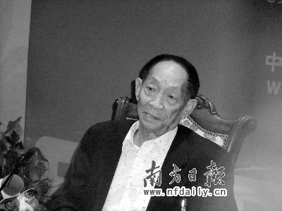 袁隆平稱我國(guó)2/3大豆靠進(jìn)口 大豆危機(jī)愈演愈烈