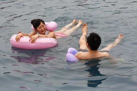 “中國死海”煮餃子