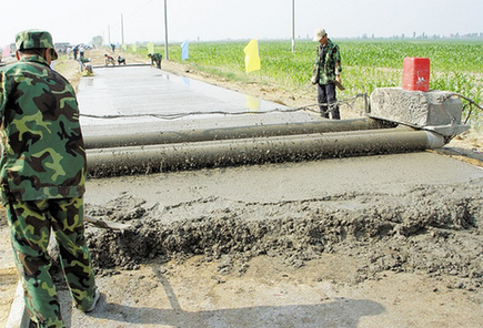 山西省村通水泥（油）路全覆蓋重點突進
