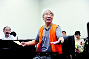 作家?guī)煐|兵自稱認(rèn)識(shí)國(guó)家領(lǐng)導(dǎo)詐騙多名政界高層