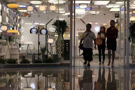 “亞洲主流媒體看廣東”參觀古鎮時代燈飾廣場