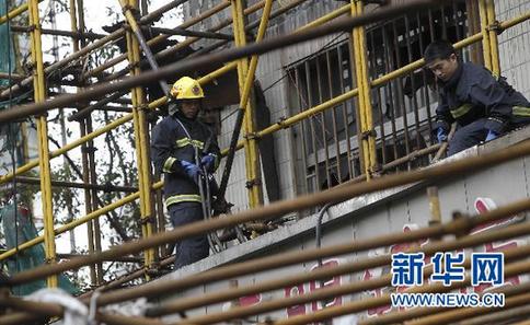 上?；馂?zāi)事故傷員得到有效救治(圖)