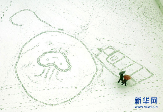 烏魯木齊大雪致交通擁堵