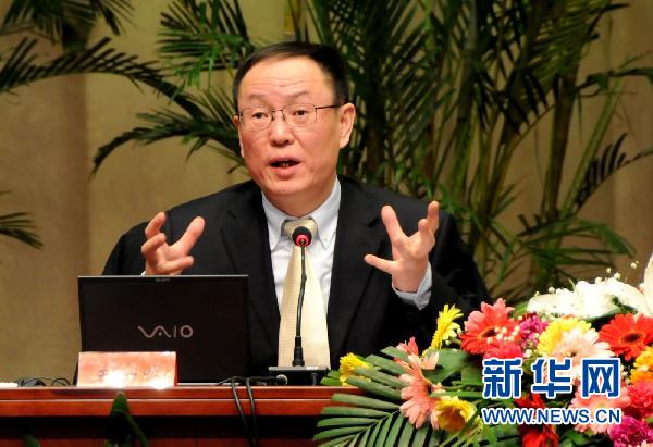 中央宣講團在安徽、重慶、甘肅、內蒙古、福建舉行黨的十七屆五中全會精神報告會