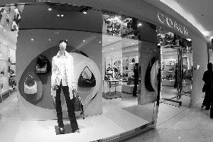 奢侈品消費中國再拿第一 大牌在中國走