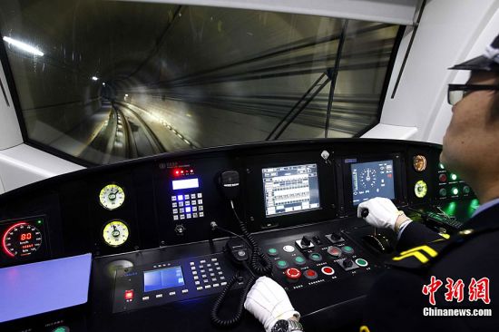 北京5條地鐵線正式開通試運營(組圖)