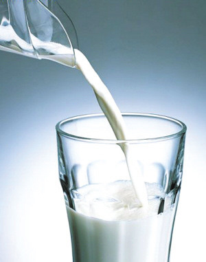 農(nóng)業(yè)部：全國生鮮乳質(zhì)量安全狀況良好 未檢測出皮革水解蛋白