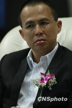 李澤楷發(fā)聲明否認付梁洛施億元分手費 無第三者