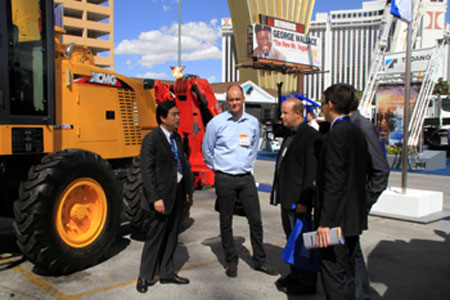 民族品牌強勢亮相2011美國拉斯維加斯國際工程機械展