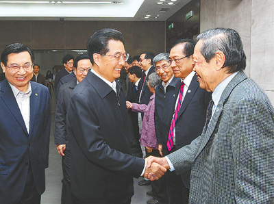 百年砥礪鑄輝煌　水木清華再奮進<BR>——記胡錦濤總書記在清華大學考察工作