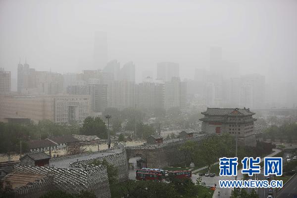 沙塵襲京白晝如夜 最大沙塵刮出今年最臟空氣
