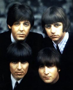 披頭士經(jīng)典發(fā)型再現(xiàn) 攝影師抓拍“怒發(fā)沖冠”