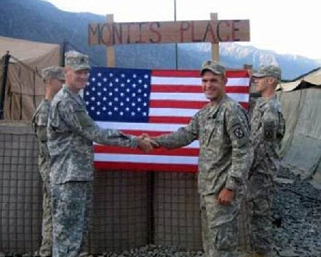 大嘴奧巴馬將陣亡士兵“說活” 親自打電話道歉