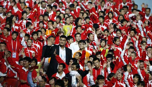 “公益達(dá)人”姚明