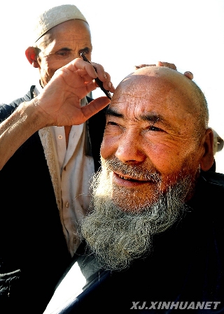 澤普長壽老人多