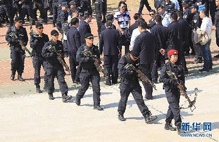 直擊公安特警大練兵