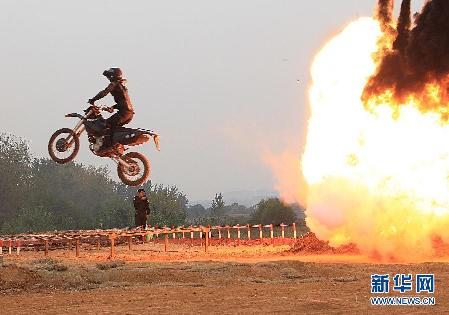 直擊公安特警大練兵