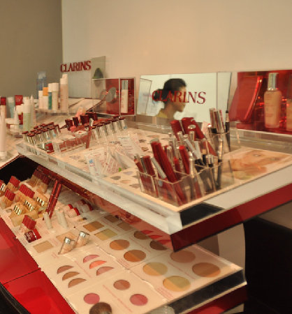 看看迪拜空姐是如何煉成的